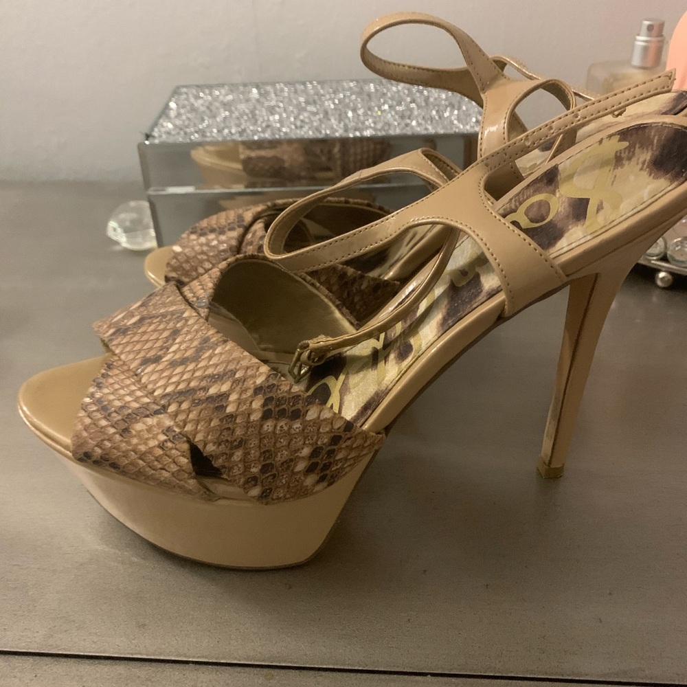 Sam Edelman - Picture 3 of 3